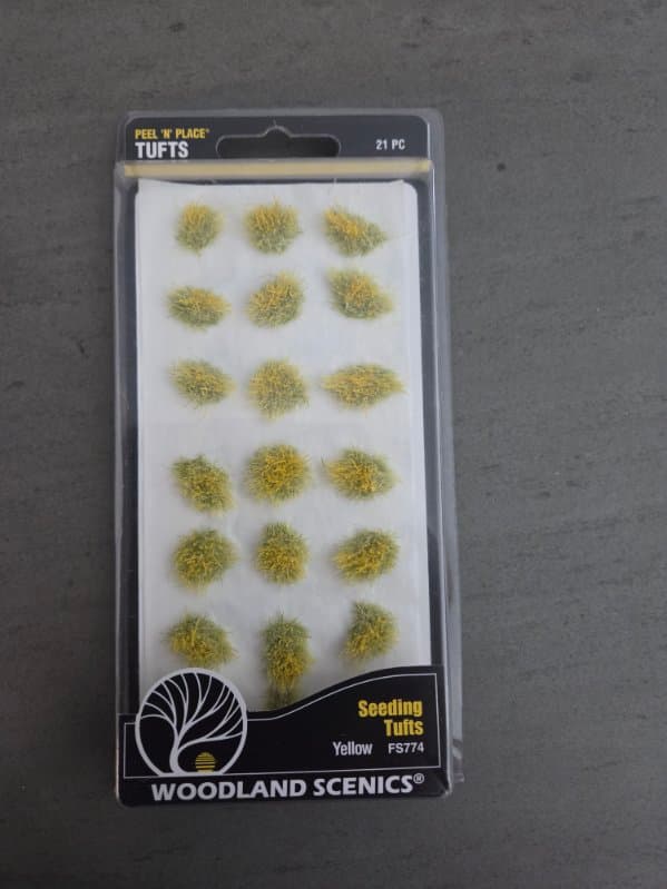 Woodland Scenics HO Scale Yellow Seedling Tuffs